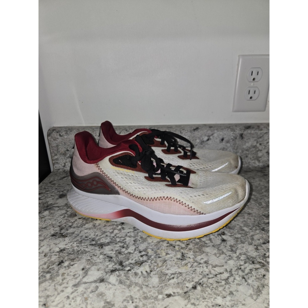 Saucony Womens Endorphin Shift 2 S10689-130 White Running Shoes Sneakers Sz 9.5